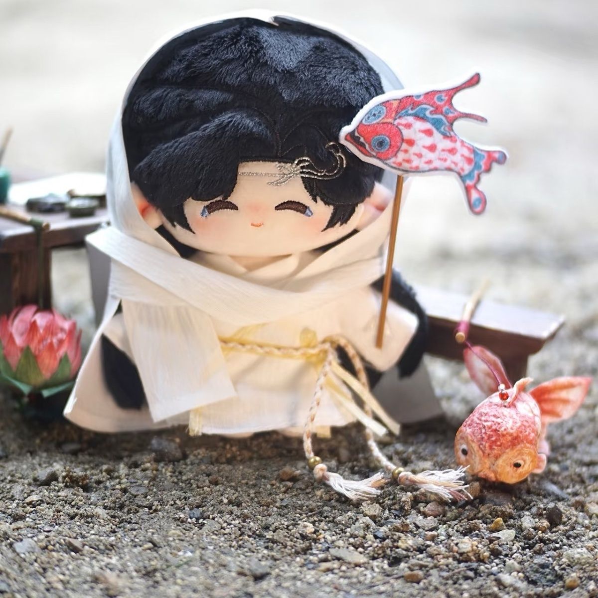 10CM Zwaard en Geliefde Pluche - Cosplay Prop Making recensie en prijs